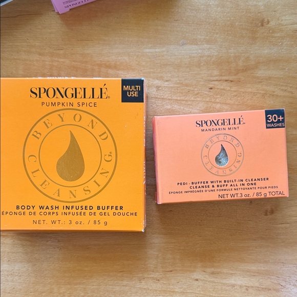 8 Spongellé Body Wash Infused Buffers Set - new in box - sealed - Picture 4 of 5